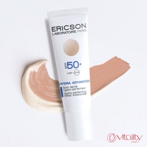 Хидратиращ високозащитен флуид с цвят SPF50+